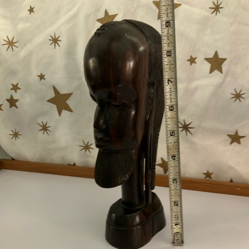 Beautiful wooden face statue from Africa
